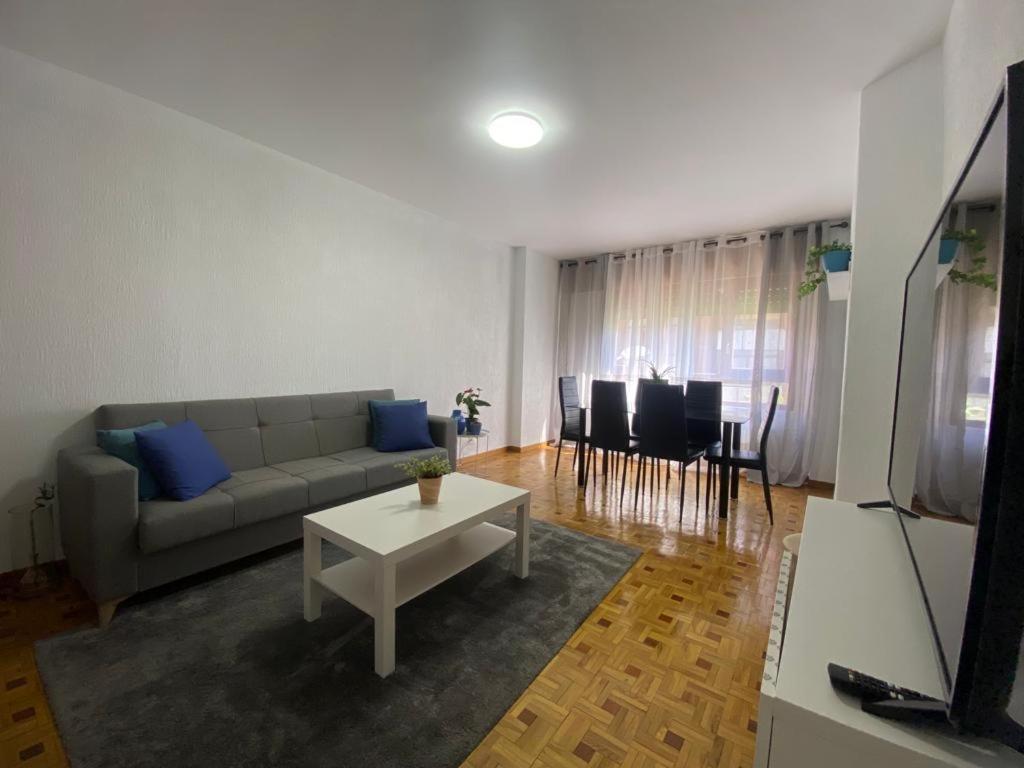 Apartament Jimena Del Cid Burgo Zewnętrze zdjęcie